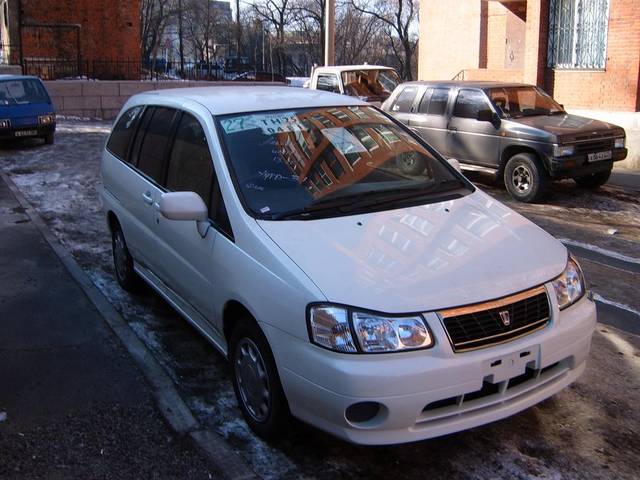 1999 Nissan Liberty