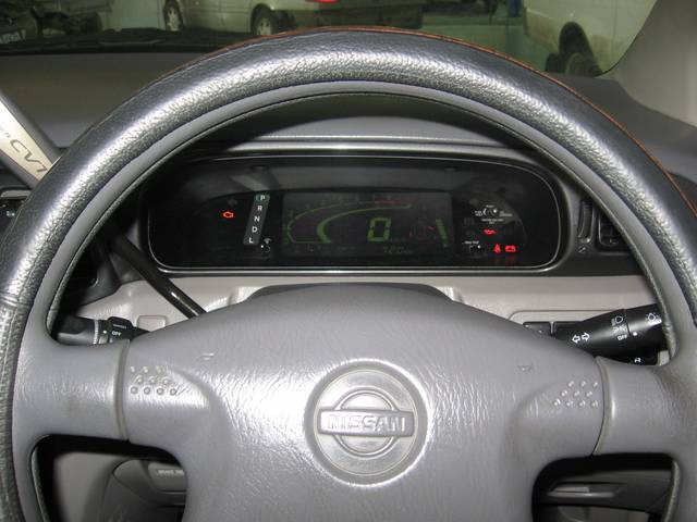 1999 Nissan Liberty