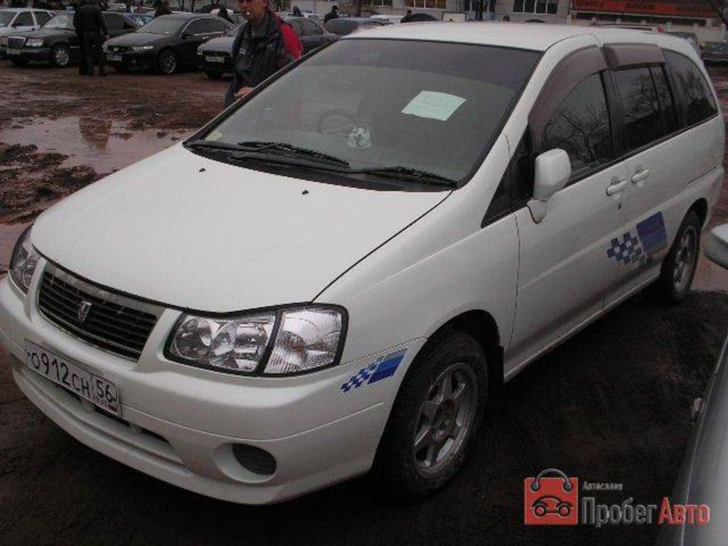 1999 Nissan Liberty
