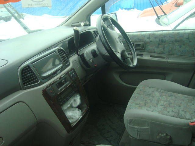 1999 Nissan Liberty