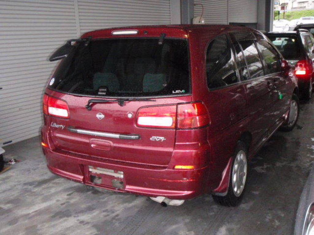 1999 Nissan Liberty
