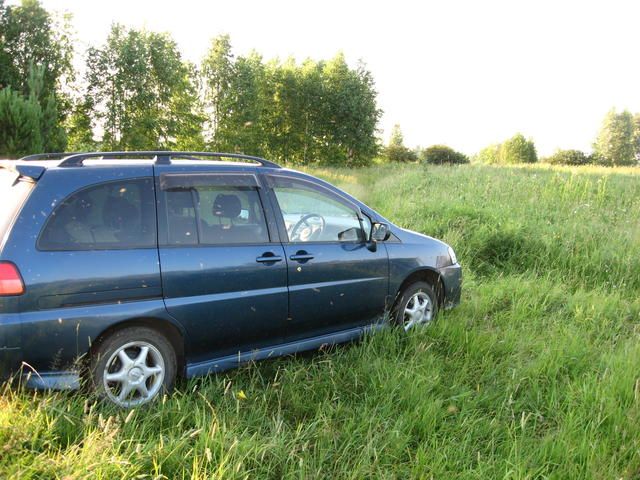 1999 Nissan Liberty