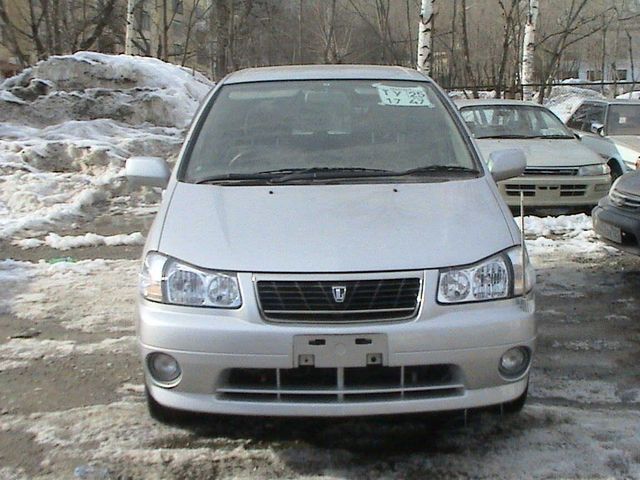 1999 Nissan Liberty