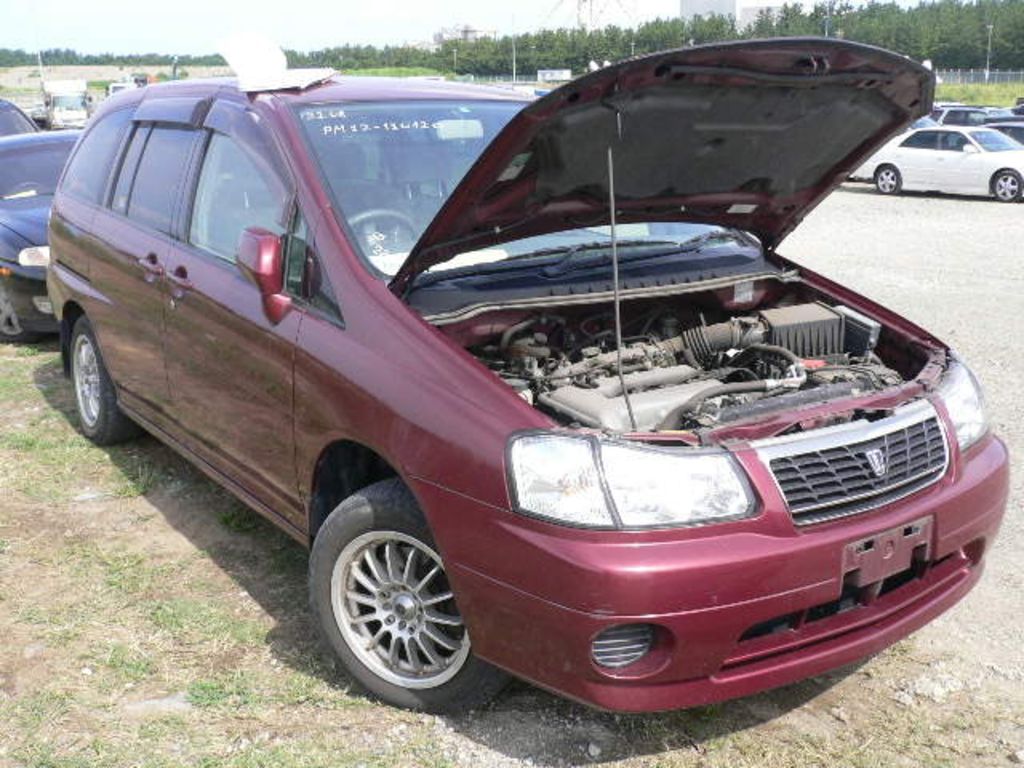 1999 Nissan Liberty