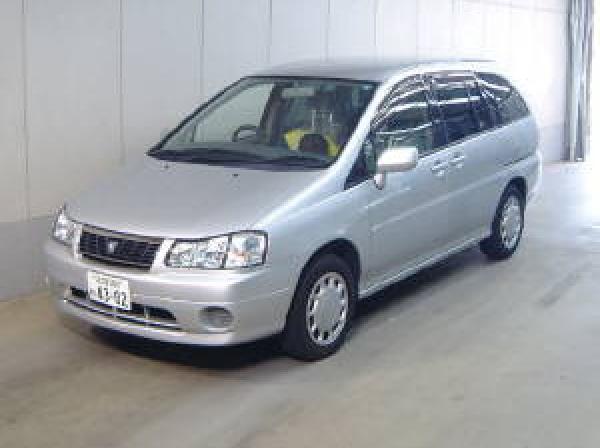 1999 Nissan Liberty Photos