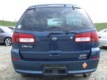 1999 Nissan Liberty Images