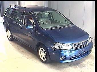 1999 Nissan Liberty Photos
