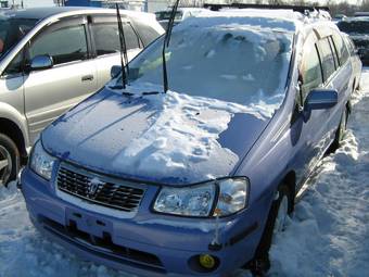 1999 Nissan Liberty Photos