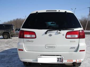 1999 Nissan Liberty Pictures