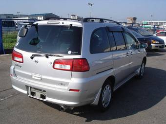 1999 Nissan Liberty Pictures