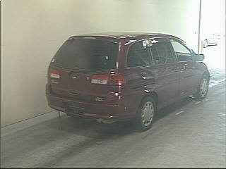 2000 Nissan Liberty Pics