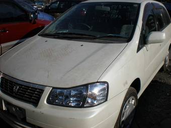 2000 Nissan Liberty Wallpapers