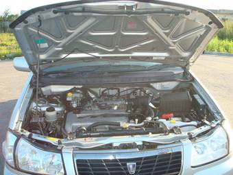 2000 Nissan Liberty Pictures