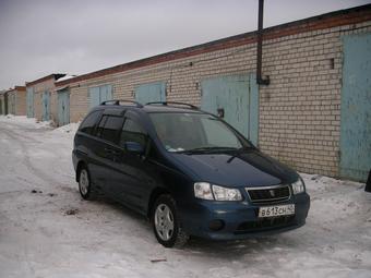 2001 Nissan Liberty