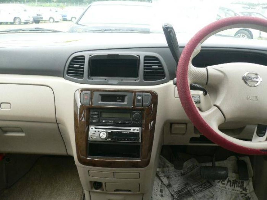 2001 Nissan Liberty