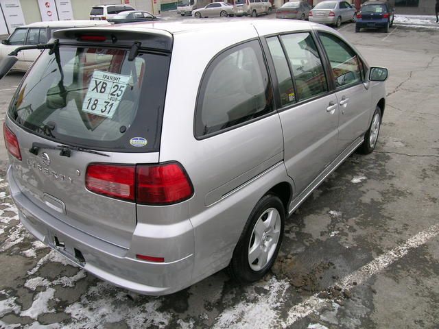 2001 Nissan Liberty
