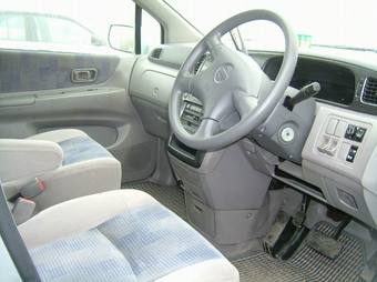 2001 Nissan Liberty For Sale