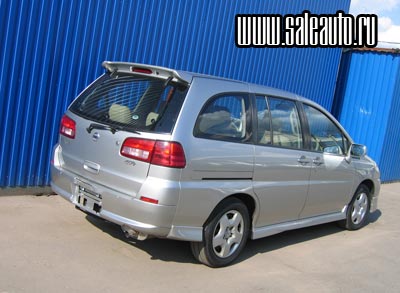 2001 Nissan Liberty Photos