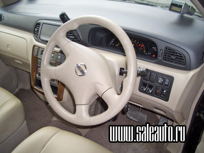 2001 Nissan Liberty Pictures