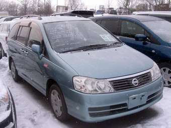 2001 Nissan Liberty Pictures