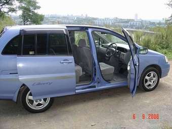 2001 Nissan Liberty For Sale