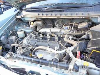 2001 Nissan Liberty Photos
