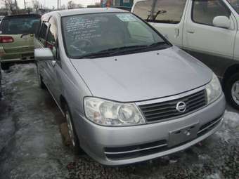 2001 Nissan Liberty Photos