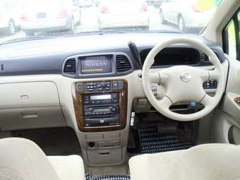 2001 Nissan Liberty Pictures