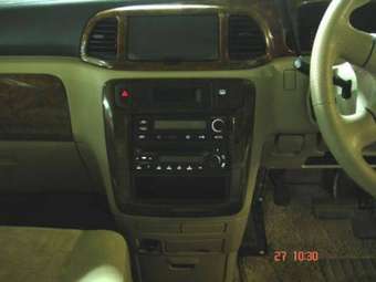 2001 Nissan Liberty Pictures