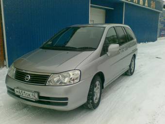 2001 Nissan Liberty Pictures