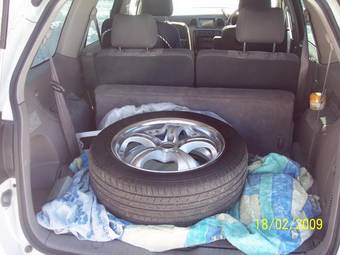 2001 Nissan Liberty Pictures