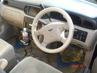 2001 Nissan Liberty Photos
