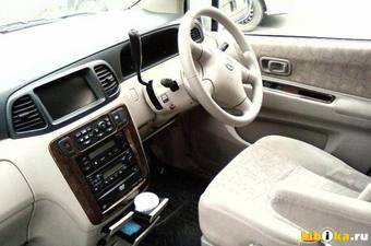 2001 Nissan Liberty Pictures