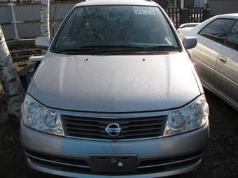 2001 Nissan Liberty Pics