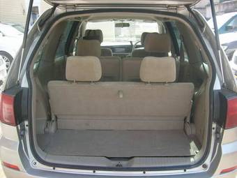 2001 Nissan Liberty Pictures