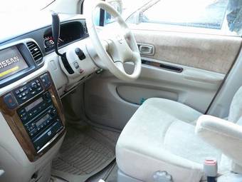 2001 Nissan Liberty Pictures