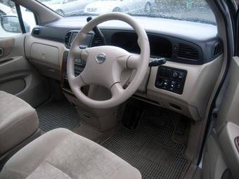 2001 Nissan Liberty Pictures