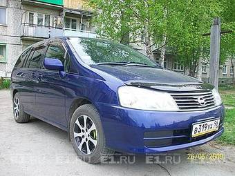 2001 Nissan Liberty Images