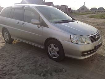 2001 Nissan Liberty Pictures