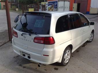 2001 Nissan Liberty Photos