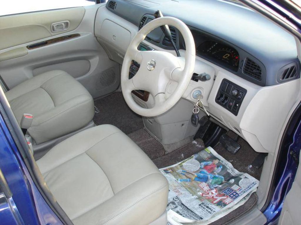 2002 Nissan Liberty