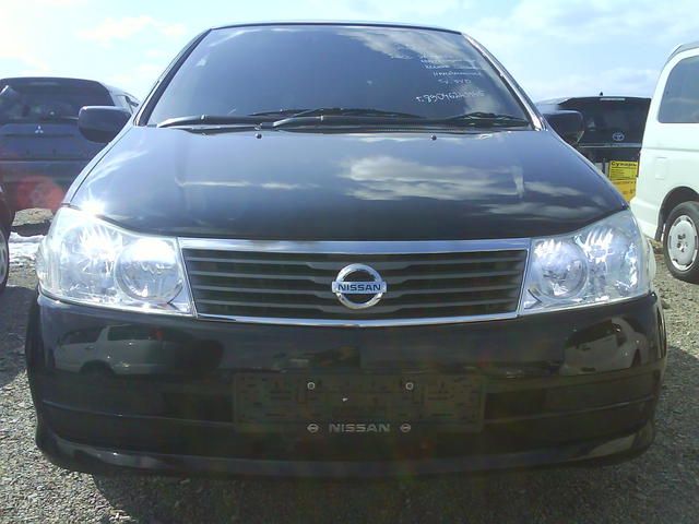 2002 Nissan Liberty
