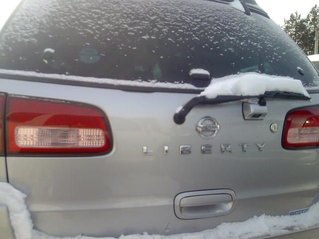 2002 Nissan Liberty
