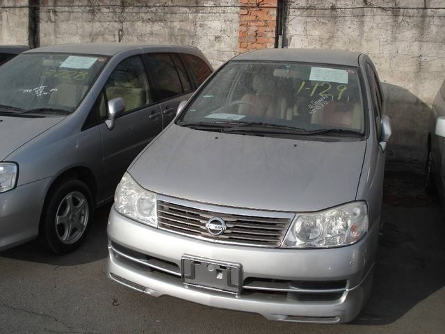 2002 Nissan Liberty