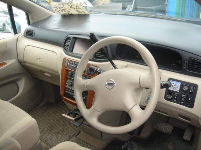 2002 Nissan Liberty