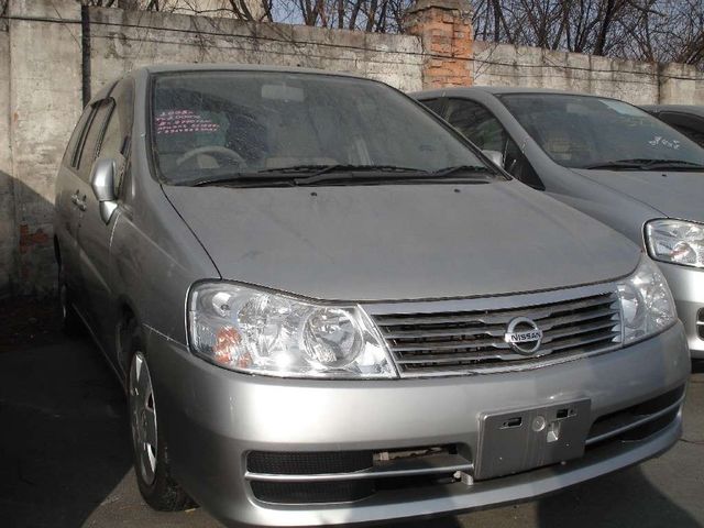 2002 Nissan Liberty