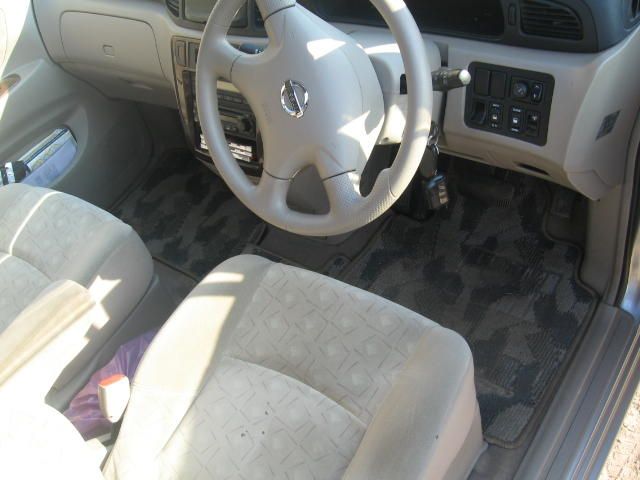 2002 Nissan Liberty