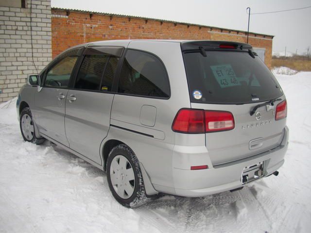 2002 Nissan Liberty