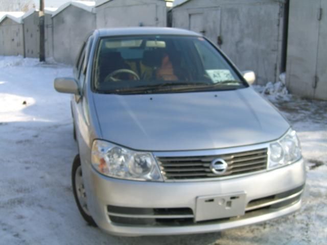 2002 Nissan Liberty