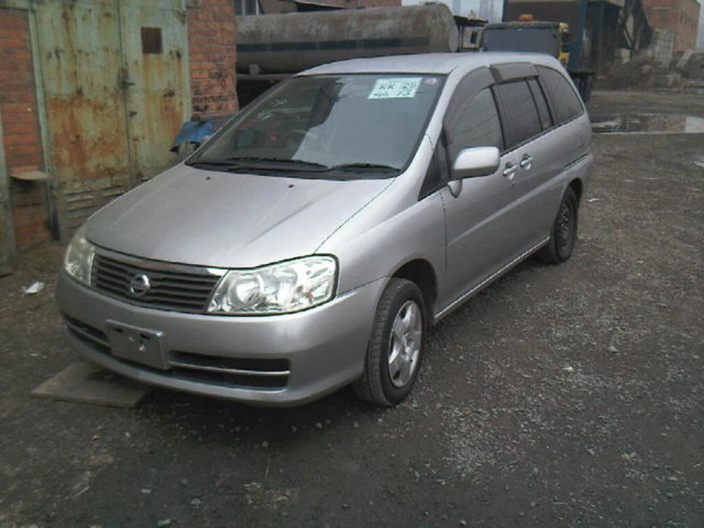 2002 Nissan Liberty